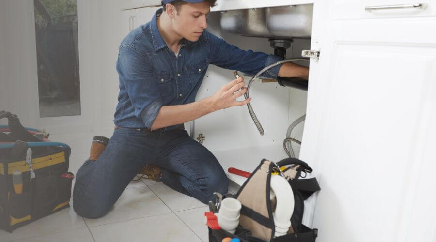 Professional 24/7 Emergency Plumbing services in Onaka, SD